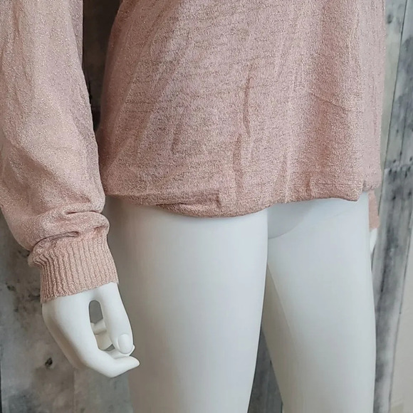 Escada Lightweight Shiny Layerd Sweather - Picture 6 of 13